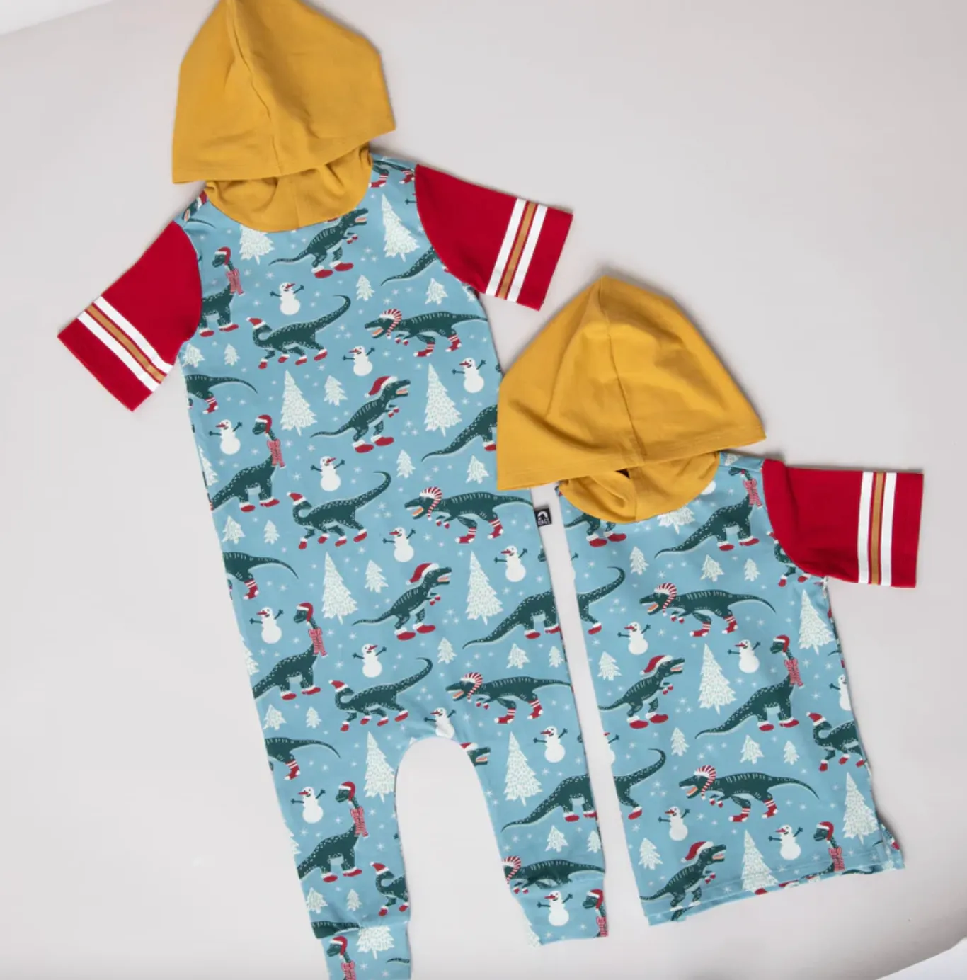 Rags - Retro Short Sleeve Hooded Rag Romper in Holiday Dinos
