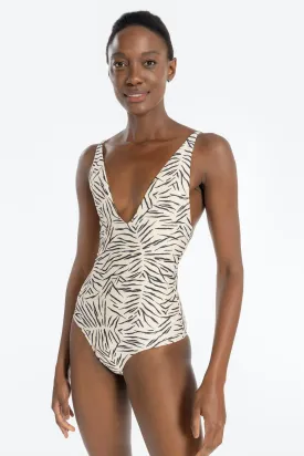 Reset Triangle One Piece