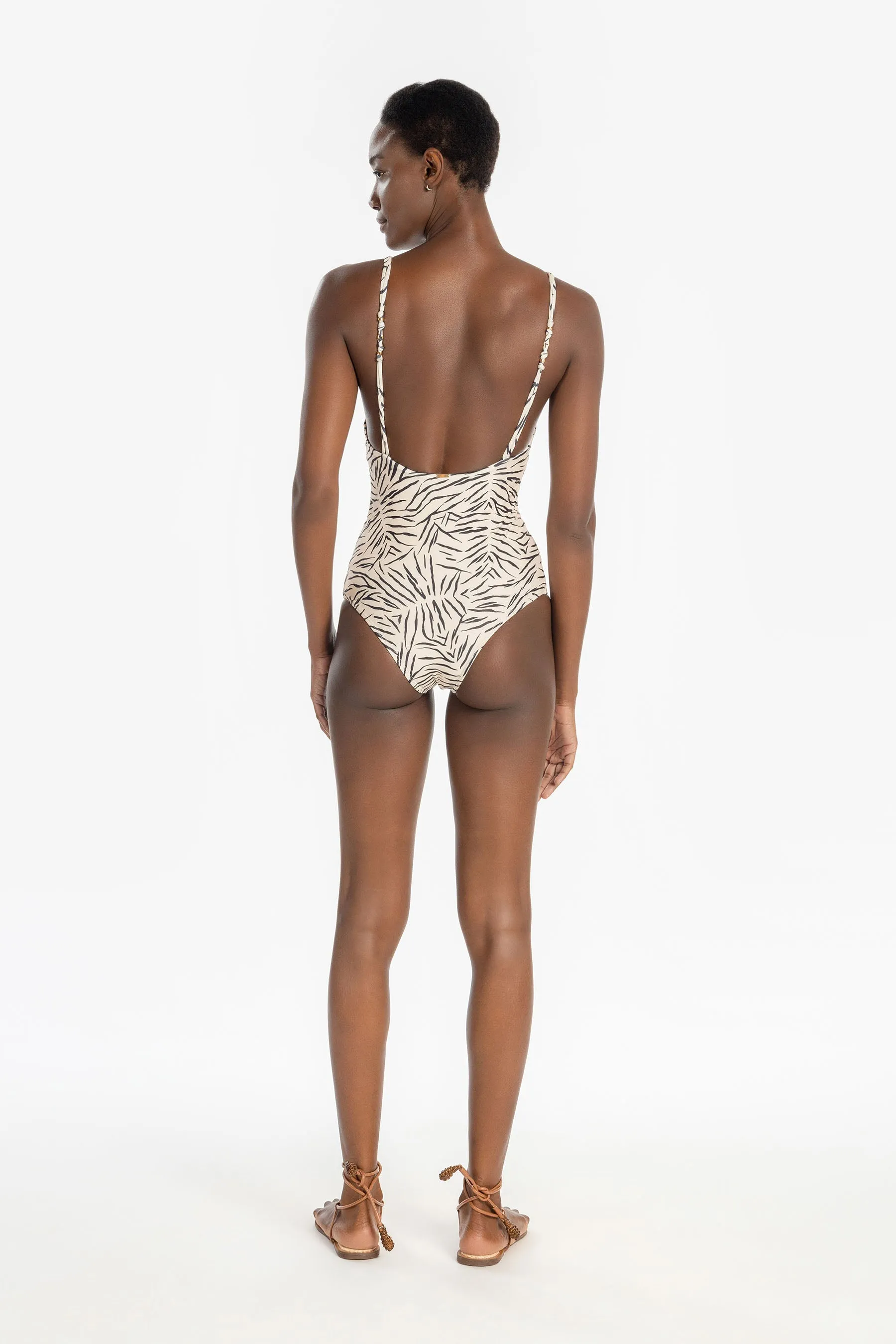 Reset Triangle One Piece