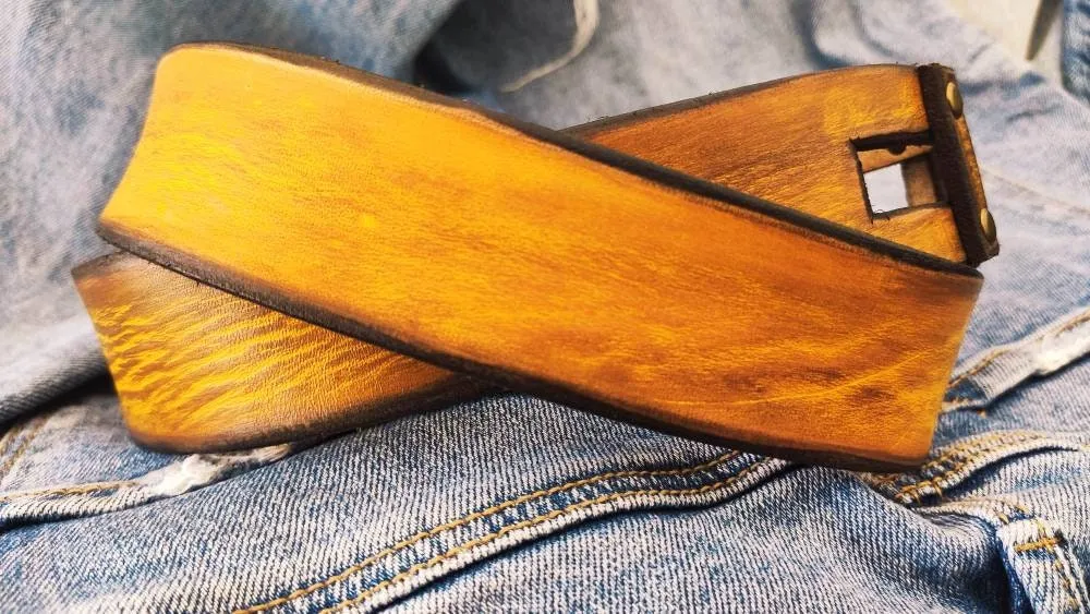 Yellow leather belt, artisan leather belt, Christmas gift for man, original ishaor design leather belt for man handmade jeans belt, men's